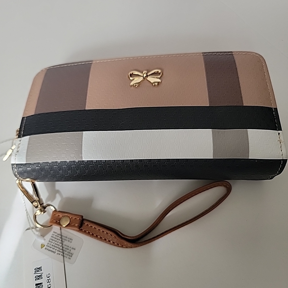 Elegant Brown and Black Women's Wallet